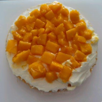 簡約款小清新奶油蛋糕，簡單易做，好吃又好看